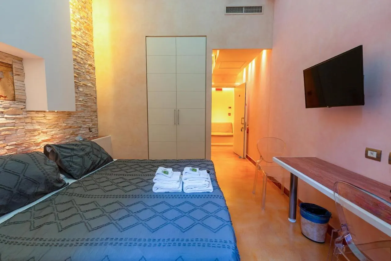 Penzion Aurora Garden Lodging - Rooms & Apartment Florencie Itálie